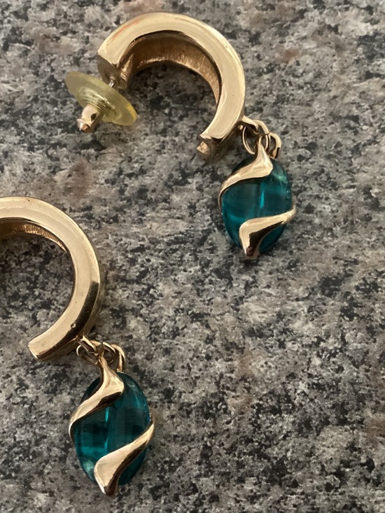 Swarovski crystal drop earrings in great condition - Picture 2 of 4